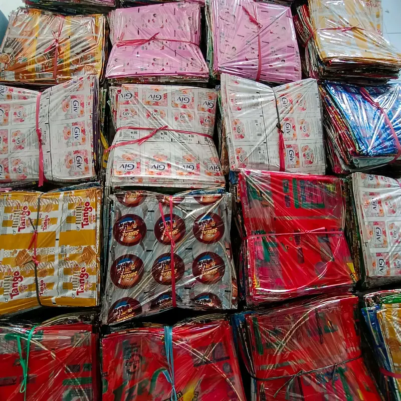 Raja Layangan – Layangan Plastik 1 Pack